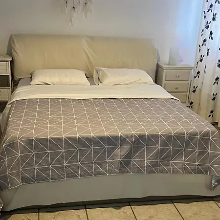 Dom wakacyjny Gala Traditional House Galanado