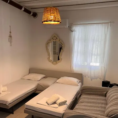 Gala Traditional House 度假居 Galanado