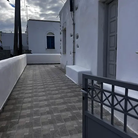 Gala Traditional House Holiday home